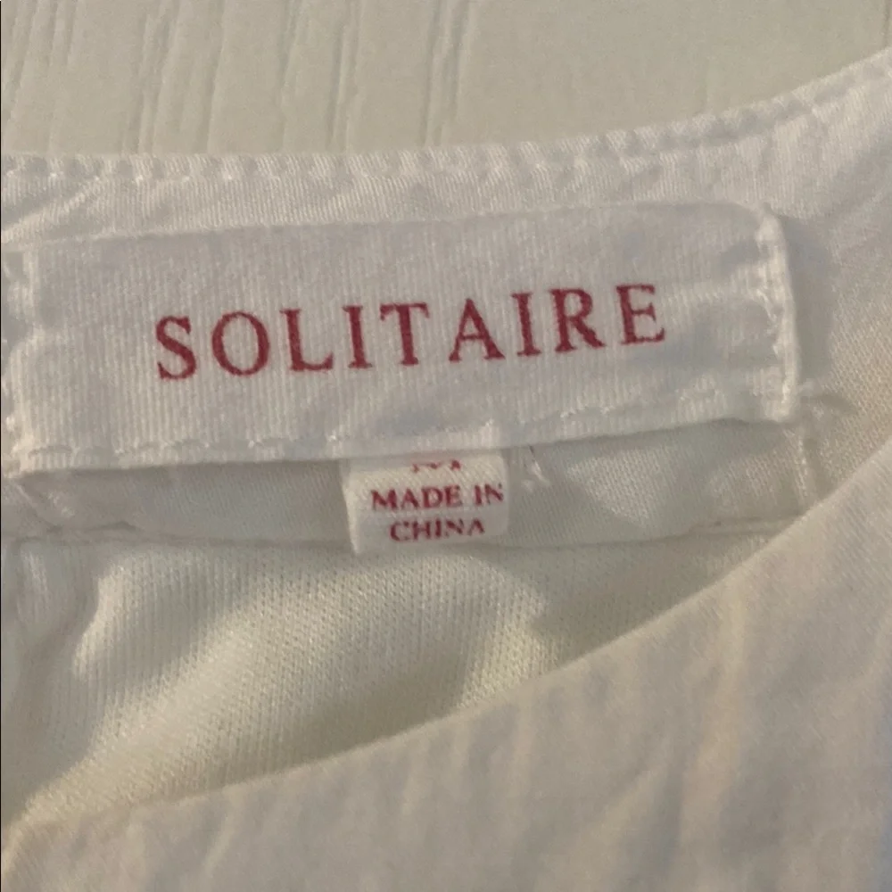 Solitaire white Halter A-Line Blouse 18 pit2pit lined - Picture 2 of 3